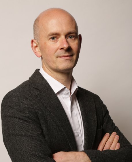 Strategic Blue Jon S 342 cropped 